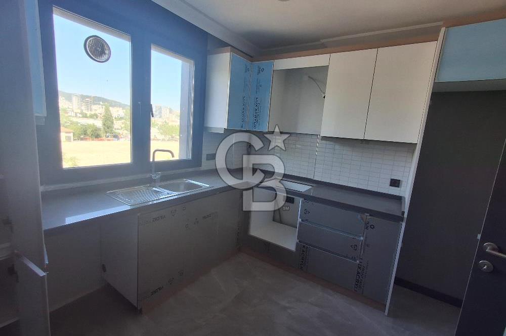 Kartal Çavuşoğlu nda Kiralık 2+1 Sıfır Daire