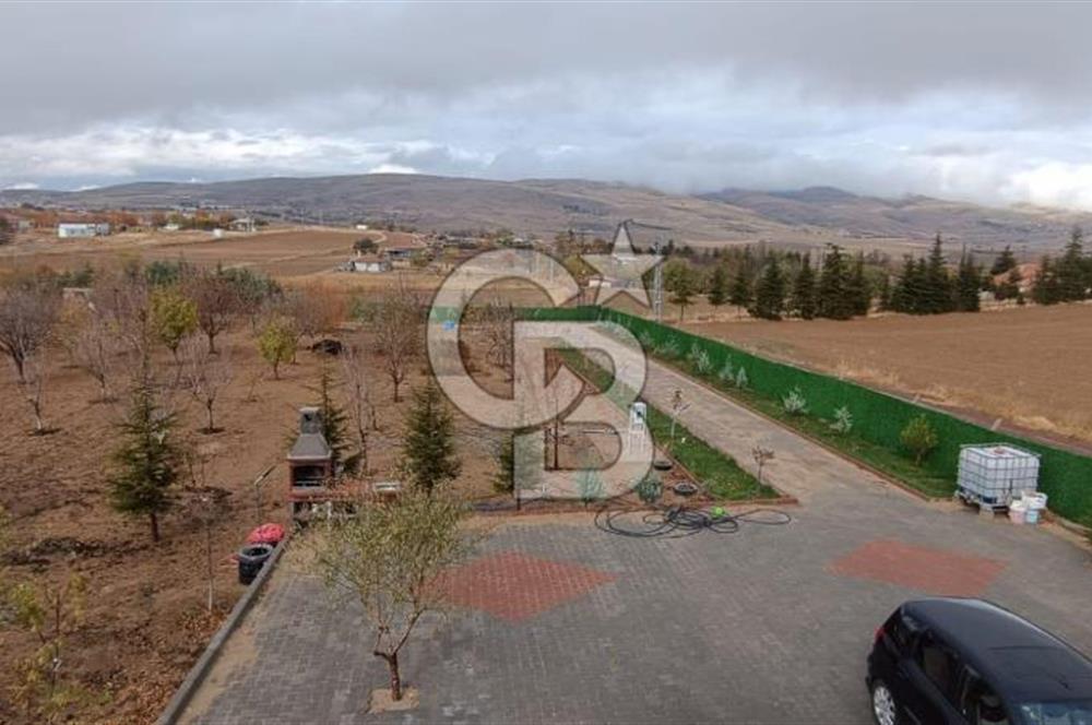 ANKARA ELMADAĞ'DA 5.556 m2 BAHÇE İÇİNDE LÜKS YAPILI EŞYALI EV