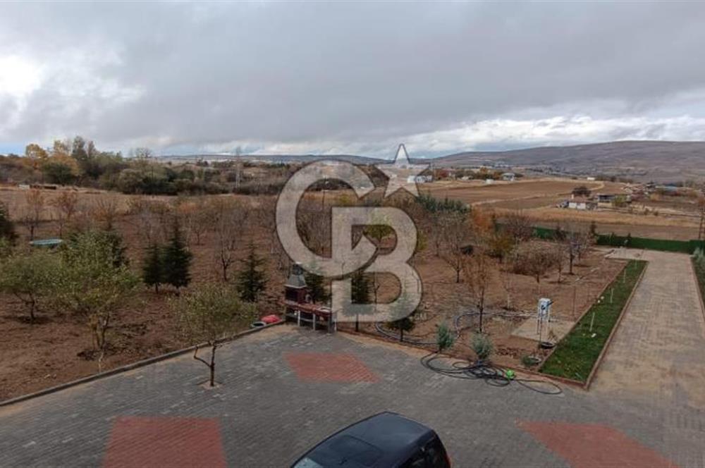 ANKARA ELMADAĞ'DA 5.556 m2 BAHÇE İÇİNDE LÜKS YAPILI EŞYALI EV