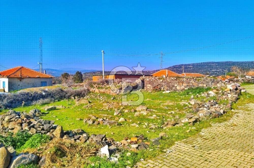Kalabak'ta Harika Doğa Manzaralı 271 m2 Arsa