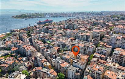 Cihangir Boğaza Komşu Asansörlü Butik 0 Binada 2+1 Daire