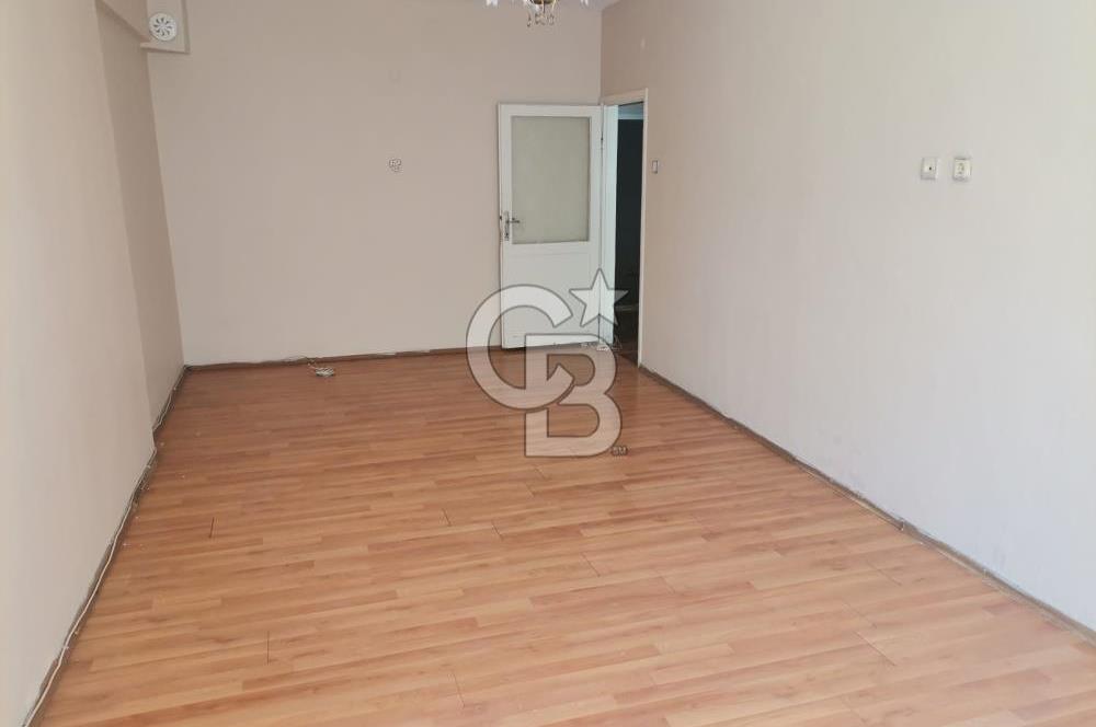 CADDE ÜZERİ KİRALIK 3+1 DOĞALGAZLI DAİRE