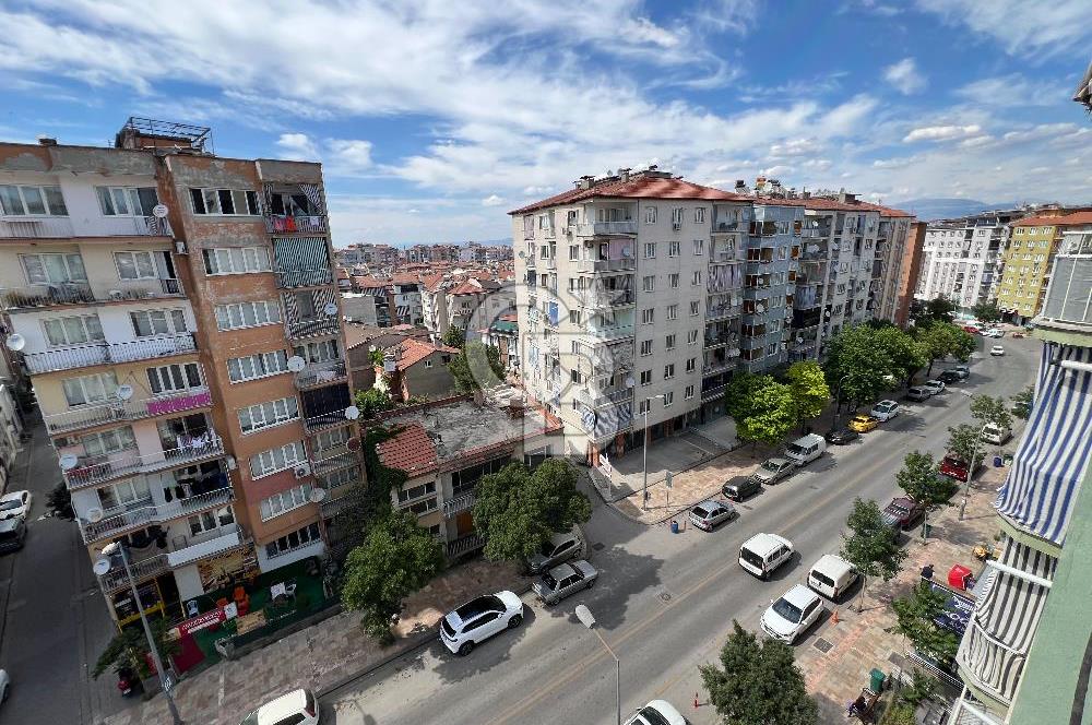 Pelitlibağ Mah. 125 M² 3+1 Ara Kat Satılık Daire