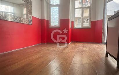 GALATA KULESİNE ADIM MESAFEDE TARİHİ BİNADA KİRALIK OFİS / BÜRO