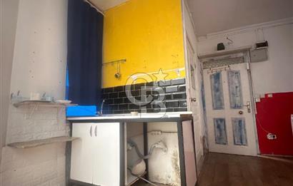 GALATA KULESİNE ADIM MESAFEDE TARİHİ BİNADA KİRALIK OFİS / BÜRO
