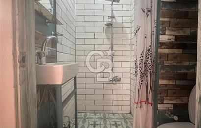 GALATA KULESİNE ADIM MESAFEDE TARİHİ BİNADA KİRALIK OFİS / BÜRO