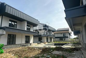 Silivri Gümüşyaka Merkez Fırsat Deniz Manzaralı Sıfır 5+1 Villa
