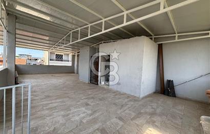 ÜRKMEZ'DE BAHÇELİ SAHİLE 200 MT FULL EŞYALI 3+1 DUBLEKS YAZLIK