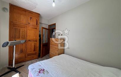 ÜRKMEZ'DE BAHÇELİ SAHİLE 200 MT FULL EŞYALI 3+1 DUBLEKS YAZLIK