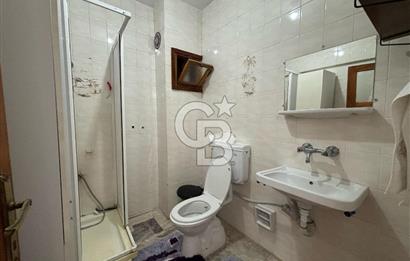 ÜRKMEZ'DE BAHÇELİ SAHİLE 200 MT FULL EŞYALI 3+1 DUBLEKS YAZLIK