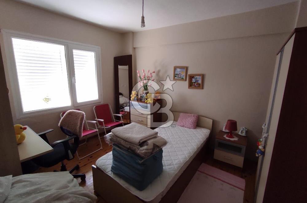 Mordoğan'da Site içi Full Eşyalı 5+1 Kiralık Tripleks
