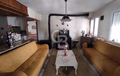 Mordoğan'da Site içi Full Eşyalı 5+1 Kiralık Tripleks