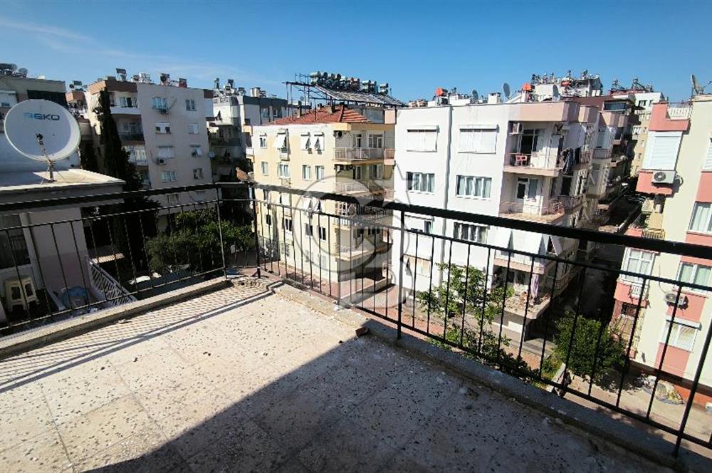DOKUMA ÖZGÜRLÜK MAHALLESİ SATİLİK 3+1 DAİRE 