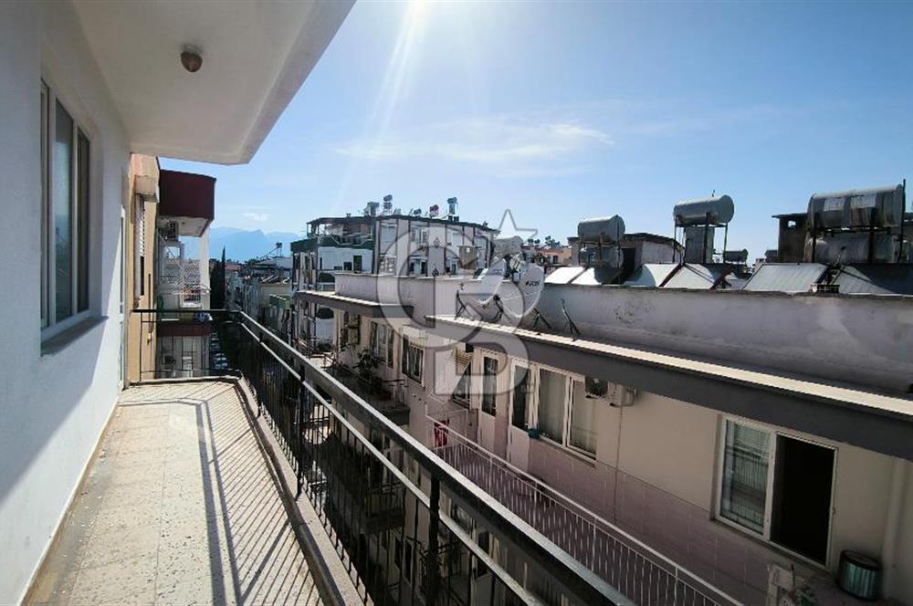 DOKUMA ÖZGÜRLÜK MAHALLESİ SATİLİK 3+1 DAİRE 