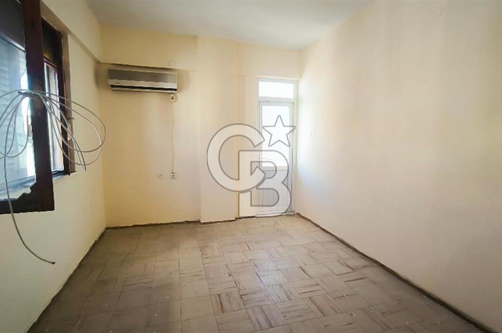 DOKUMA ÖZGÜRLÜK MAHALLESİ SATİLİK 3+1 DAİRE 