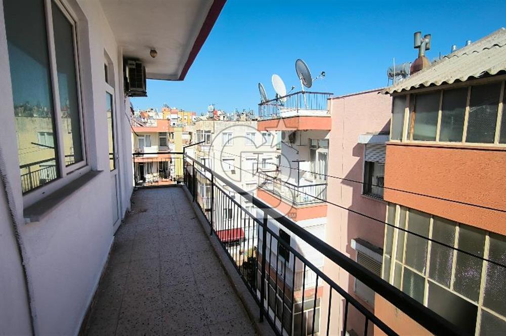 DOKUMA ÖZGÜRLÜK MAHALLESİ SATİLİK 3+1 DAİRE 
