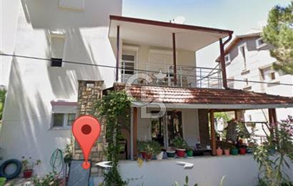 Mordoğan'da Site içi Full Eşyalı 5+1 Kiralık Tripleks