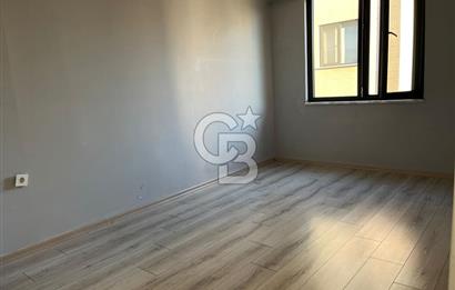 ÇİFTLİKKÖY SAHİL MH. 2+1 SATILIK 3 CEPHELİ ELİT KONUMDA DAİRE!..