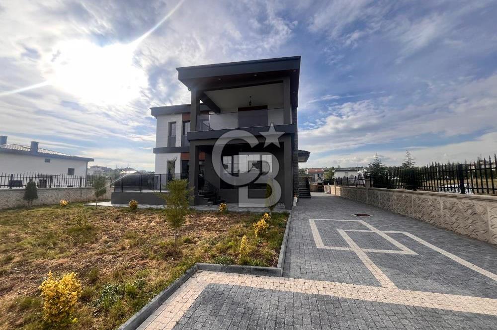 Cb Vizyon Tuğba ERKAL'dan Full Yapılı Mükemmel Fırsat Villa