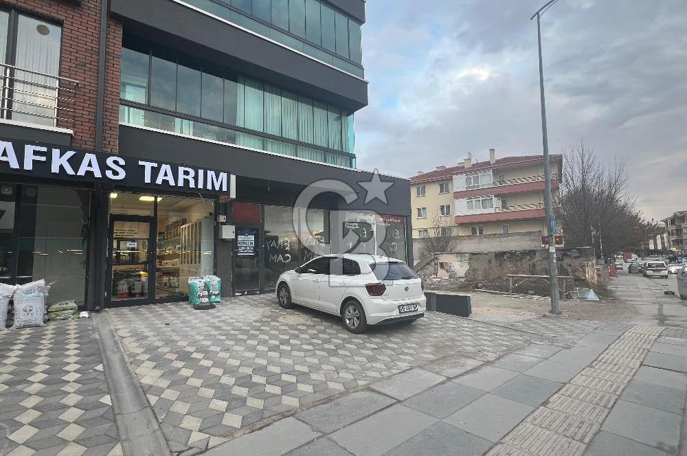 CB VİZYON GÖKHAN KORAL'DAN CADDE ÜZERİNDE KİRALIK DÜKKAN