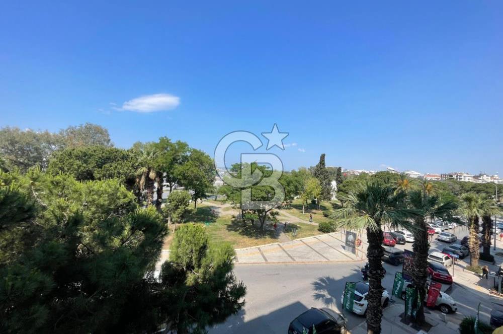 Bostanlıda Full Deniz Manzaralı Ferah 3+1 Kiralık Daire