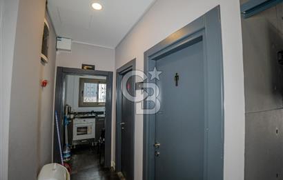 İzmir Menderes'te 4 Katlı Komple Satılık İşyeri