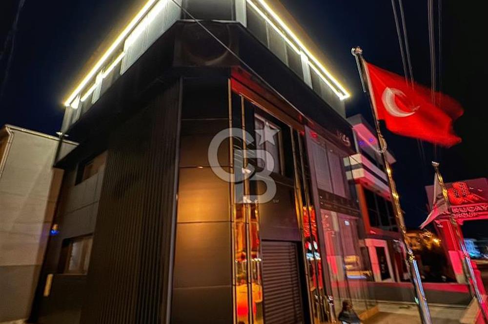 İzmir Menderes'te 4 Katlı Komple Satılık İşyeri