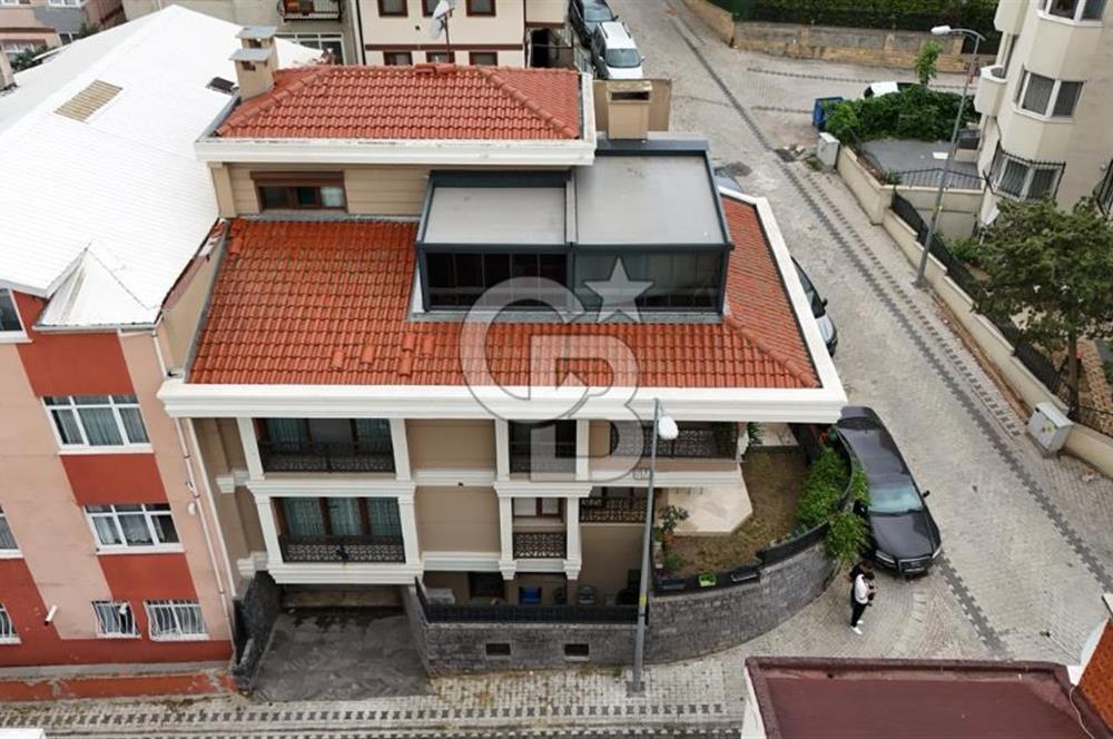 Çamlıcada 6+2 Özel Tasarım Lüks Villa