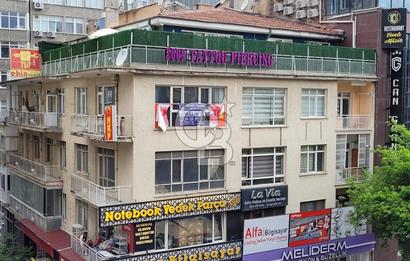 KIZILAY KARANFİL 1 SOKAKTA İŞYERİNE DE UYGUN KİRALIK DAİRE