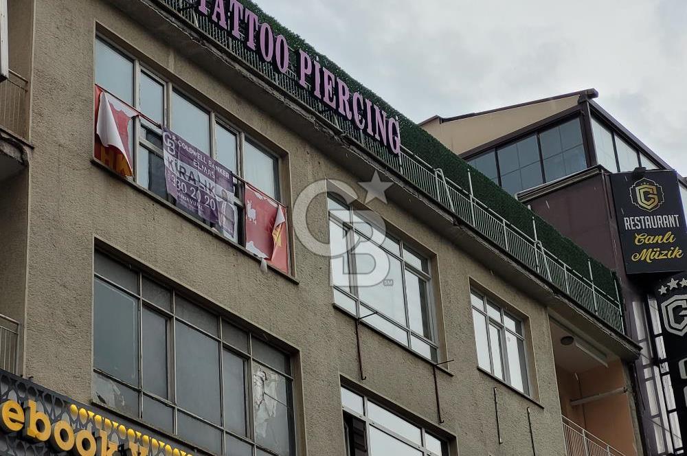 KIZILAY KARANFİL 1 SOKAKTA İŞYERİNE DE UYGUN KİRALIK DAİRE