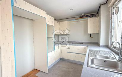 Kalamış Kolej Sokakta Deniz Manzaralı, Teraslı, 4+1 Daire