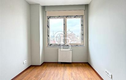 Kalamış Kolej Sokakta Deniz Manzaralı, Teraslı, 4+1 Daire