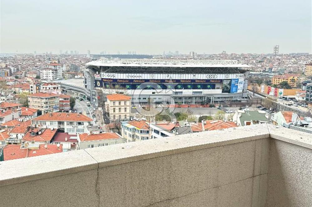 Kalamış Kolej Sokakta Deniz Manzaralı, Teraslı, 4+1 Daire