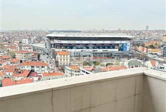 Kalamış Kolej Sokakta Deniz Manzaralı, Teraslı, 4+1 Daire