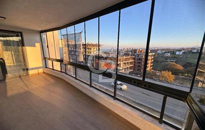 CB PARK'TAN GENİŞ VE FERAH YERDEN ISITMALI LÜKS 3+1 SIFIR DAİRE