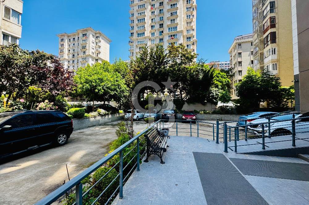 GÖZTEPE, BAĞDAT CADDESINE 2.PARALEL SOKAKTA 3+1 KİRALIK DAİRE 