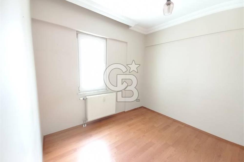 GARANTİ SİTESİ'NDE BAKIMLI, FERAH 3+1 KİRALIK DAİRE