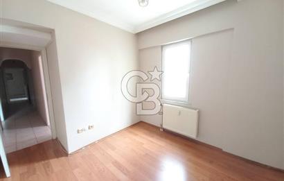 GARANTİ SİTESİ'NDE BAKIMLI, FERAH 3+1 KİRALIK DAİRE