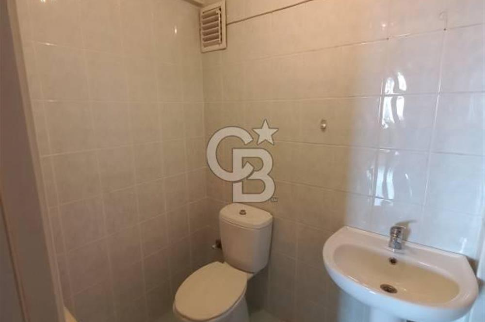 GARANTİ SİTESİ'NDE BAKIMLI, FERAH 3+1 KİRALIK DAİRE