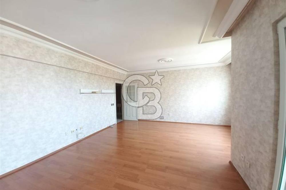 GARANTİ SİTESİ'NDE BAKIMLI, FERAH 3+1 KİRALIK DAİRE