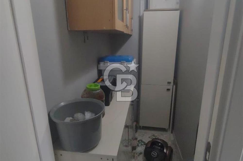 BORNOVA ATATÜRK MAHALLESİN DE DENİZ MANZARALI 2+1 SATILIK DAİRE