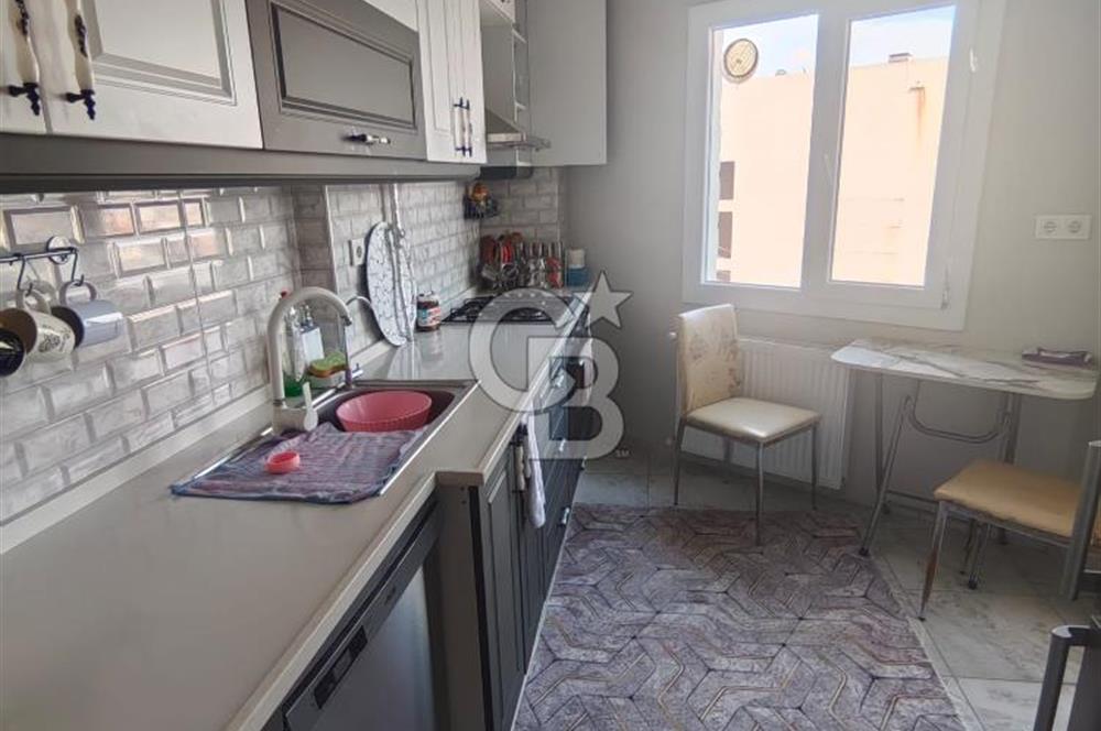BORNOVA ATATÜRK MAHALLESİN DE DENİZ MANZARALI 2+1 SATILIK DAİRE