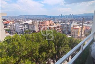 BORNOVA ATATÜRK MAHALLESİN DE DENİZ MANZARALI 2+1 SATILIK DAİRE
