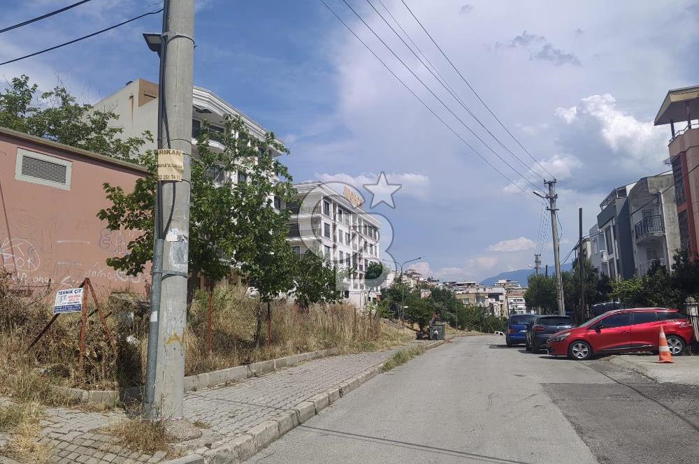 BORNOVA ATATÜRK MAHALLESİN DE DENİZ MANZARALI 2+1 SATILIK DAİRE