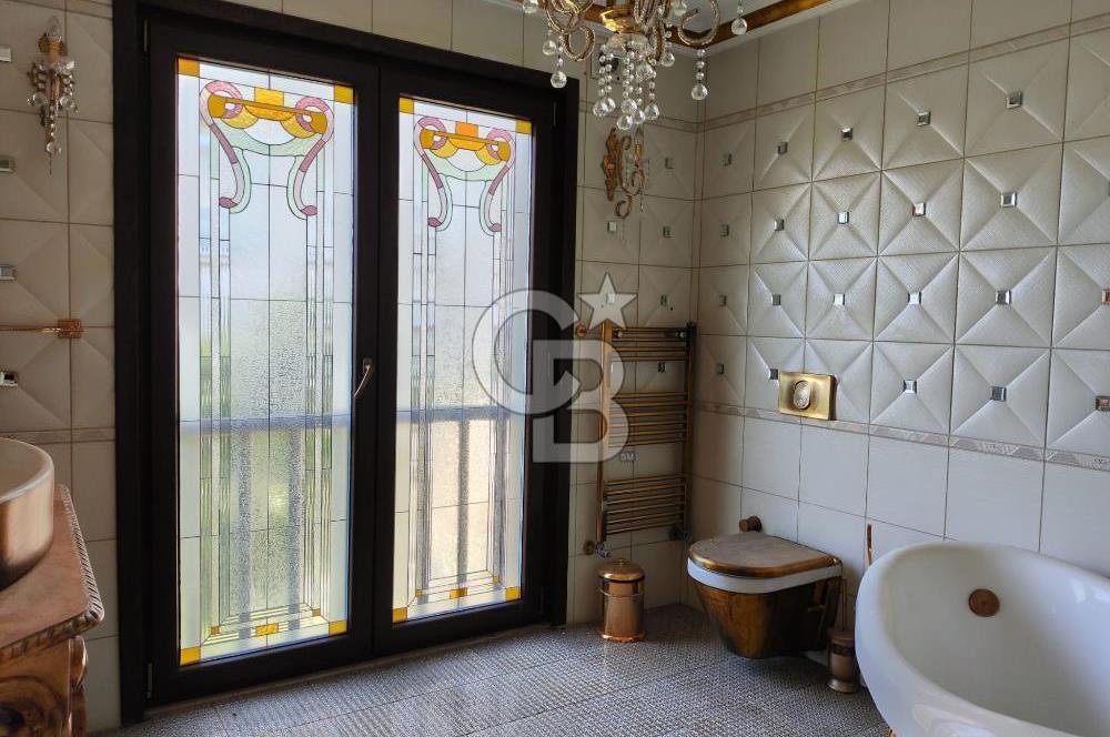 KISIKLI OSMANLI KONAKLARINDA 8+2 BAHÇE KULLANIMLI VİLLA