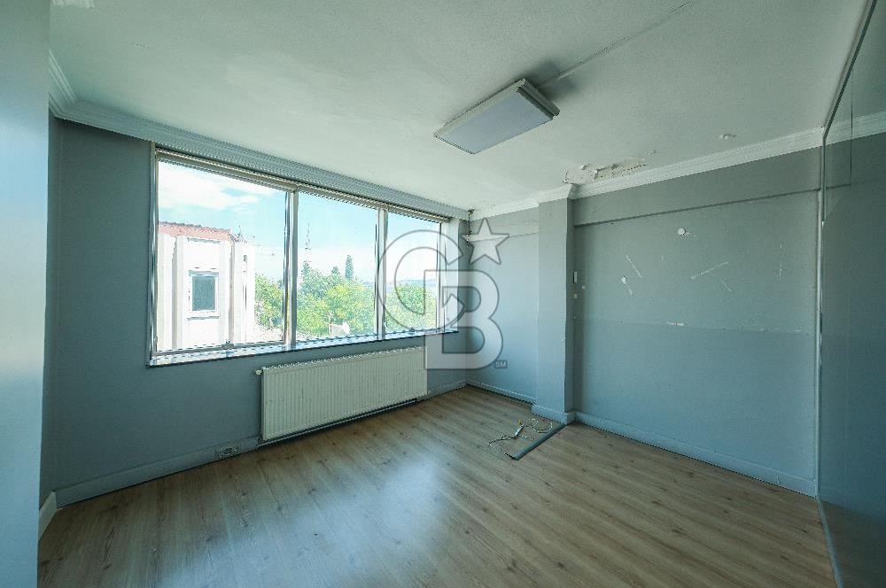 Beşiktaş En İşlek Caddesinde Deniz Manzaralı 2 Kat Kiralık Ofis