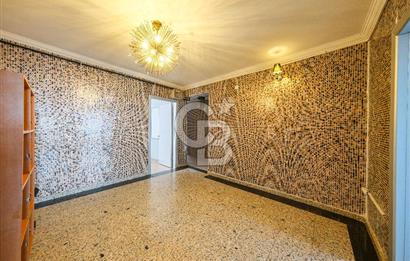 Beşiktaş Çarşı İçerisinde Deniz Manzaralı Kiralık Ofis 