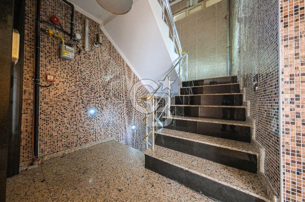 Beşiktaş En İşlek Caddesinde Deniz Manzaralı 2 Kat Kiralık Ofis