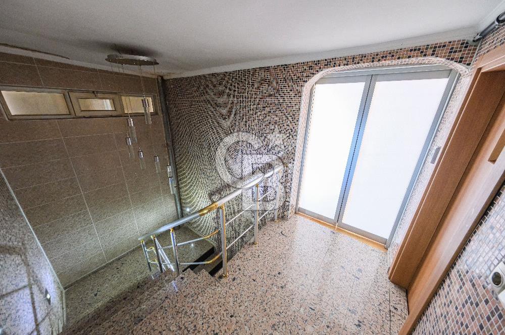 Beşiktaş En İşlek Caddesinde Deniz Manzaralı 2 Kat Kiralık Ofis