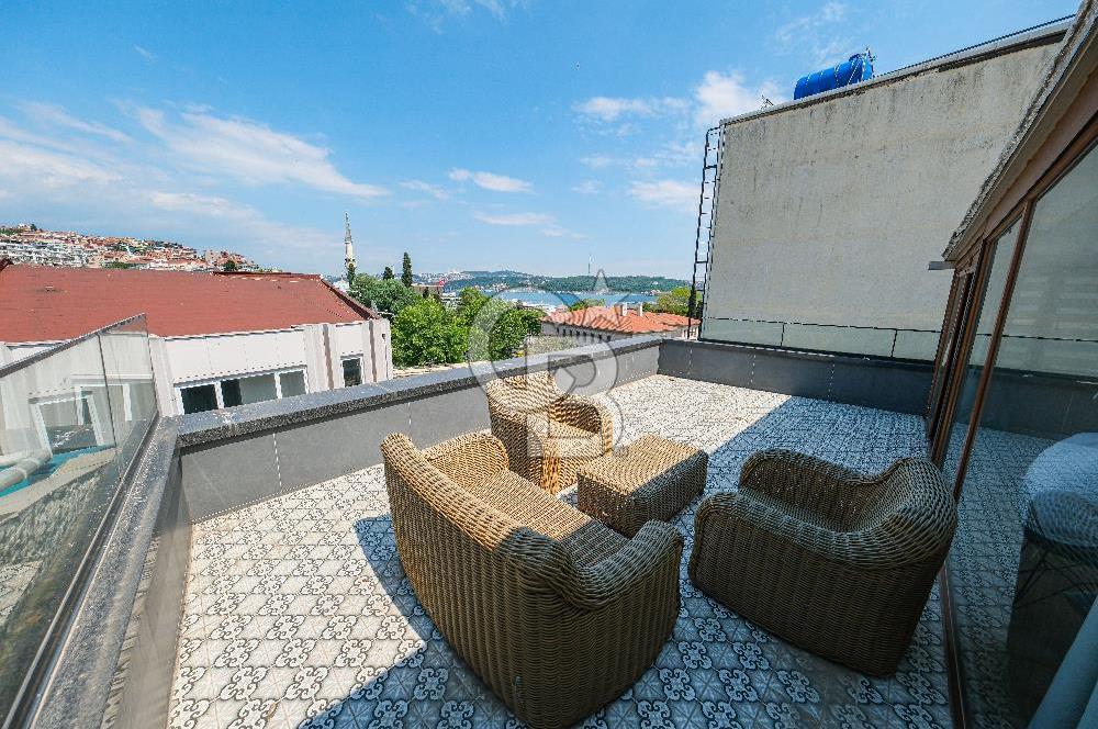 Beşiktaş Deniz Müzesi Karşısı Teraslı Deniz Manzaralı Komple Kiralık Ofis Katı 